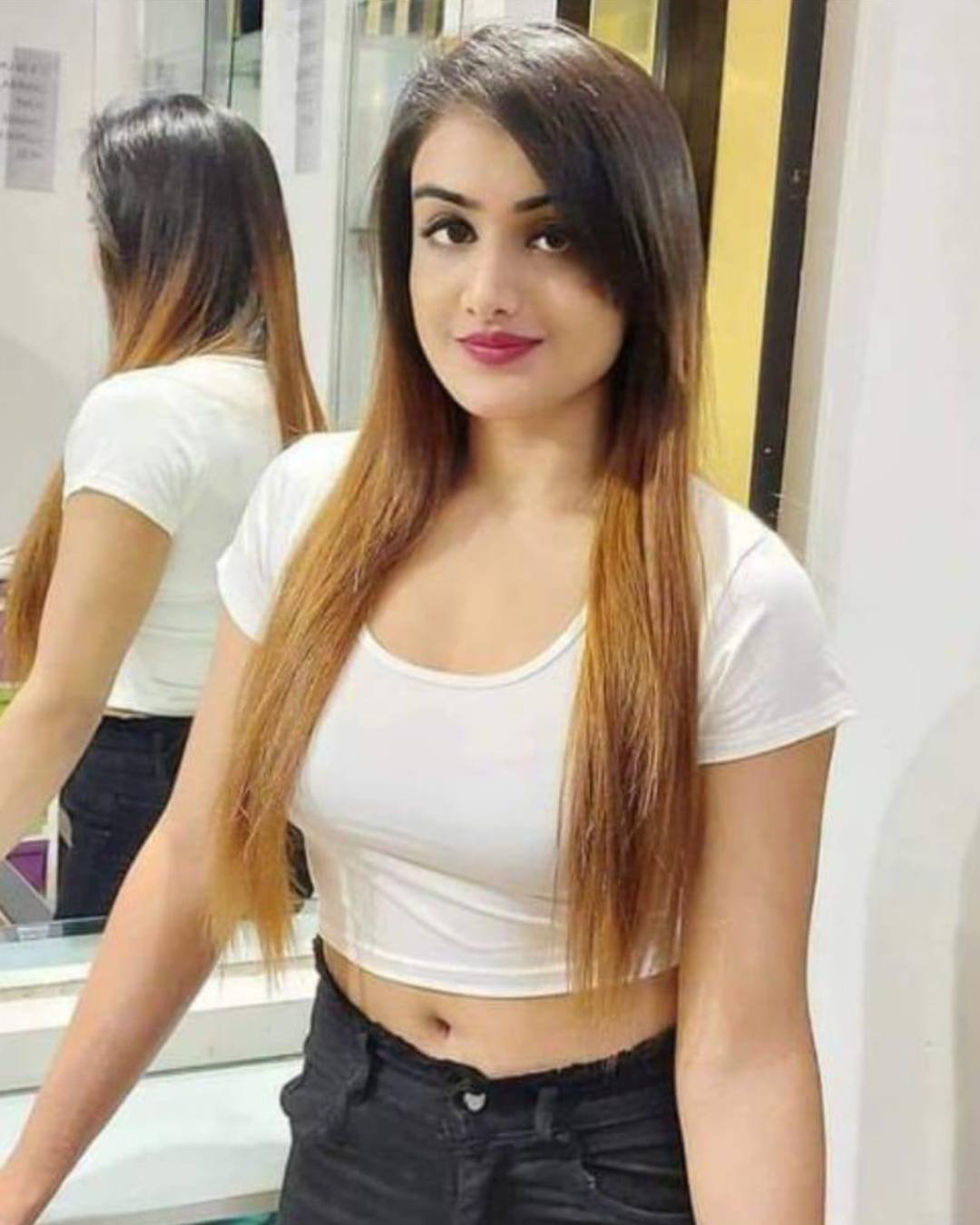 Premium escort in Dehradun Kriti profile